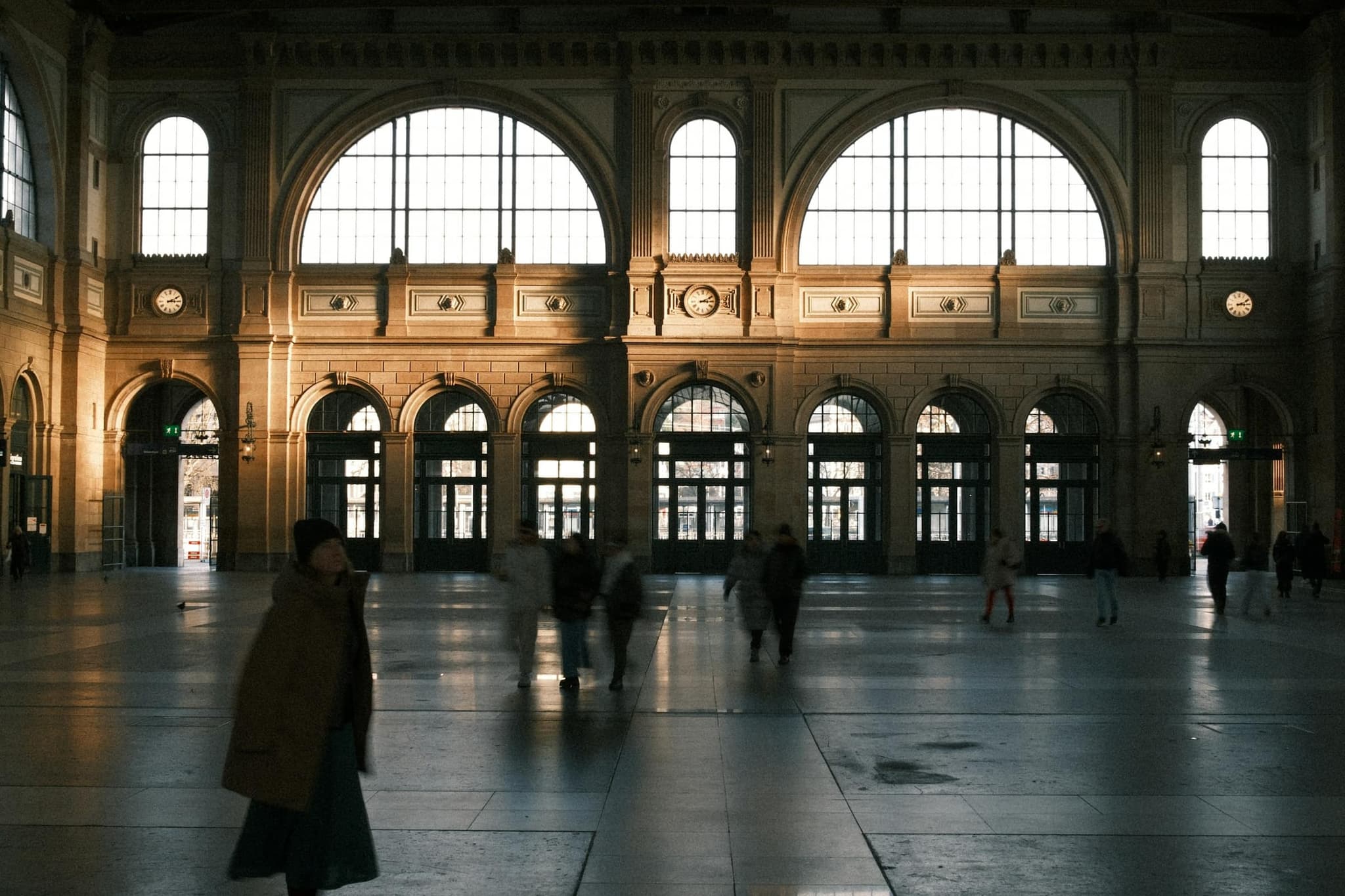 Main concourse of Zürich's central station — arriving in Switzerland